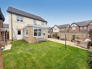 Photo 16- click for photo gallery